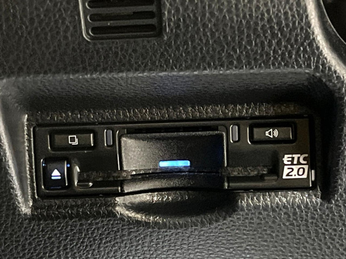 2024 Toyota Noah 6AA-ZWR90W (UW-69f067d6b97a8)[16]