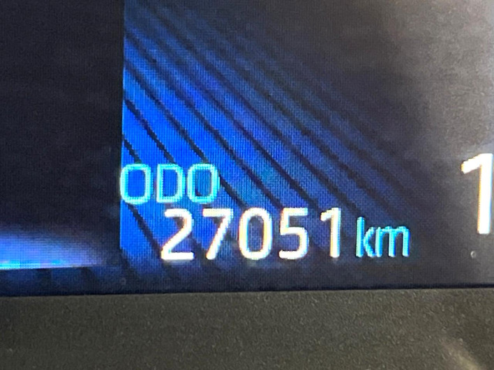 2024 Toyota Noah 6AA-ZWR90W (UW-69f067d6b97a8)[2]