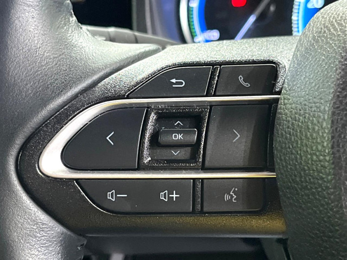 2024 Toyota Noah 6AA-ZWR90W (UW-69f067d6b97a8)[11]