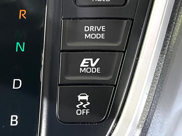 2024 Toyota Noah 6AA-ZWR90W (UW-69f067d6b97a8)[20]