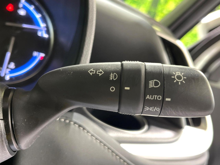 2024 Toyota Noah 6AA-ZWR90W (UW-69f067d6b97a8)[12]