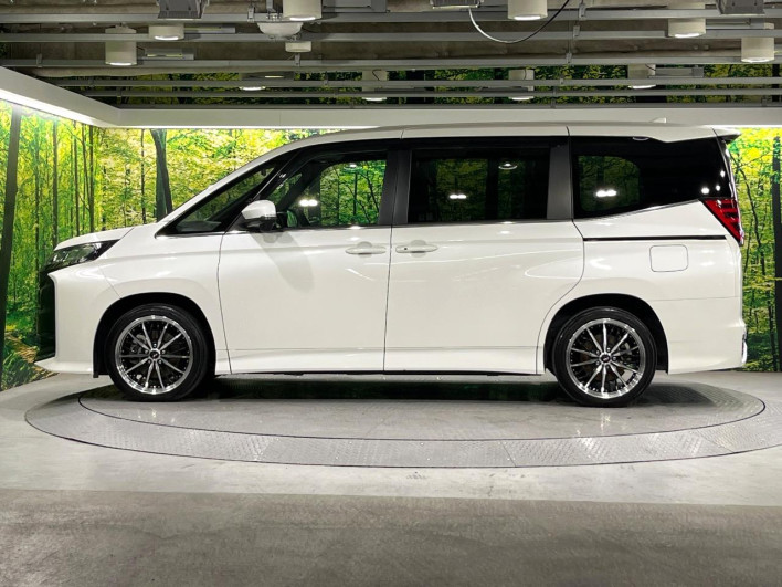 2024 Toyota Noah 6AA-ZWR90W (UW-69f067d74ae54)[12]