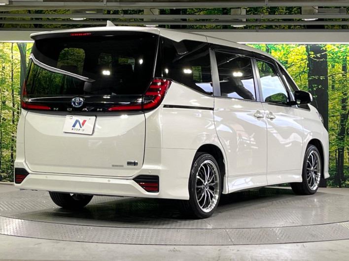 2024 Toyota Noah 6AA-ZWR90W (UW-69f067d74ae54)[9]