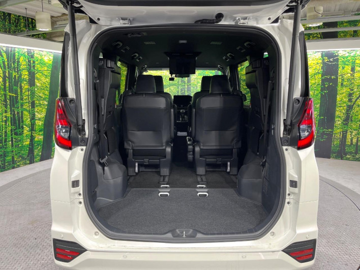 2024 Toyota Noah 6AA-ZWR90W (UW-69f067d74ae54)[15]