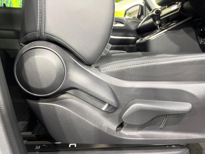 2024 Toyota Noah 6AA-ZWR90W (UW-69f067d74ae54)[25]