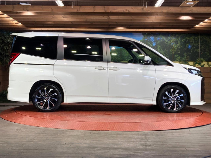 2025 Toyota Noah 6AA-ZWR90W (UW-69f067d7abf5a)[21]