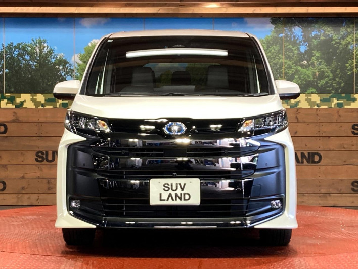 2025 Toyota Noah 6AA-ZWR90W (UW-69f067d7abf5a)[19]