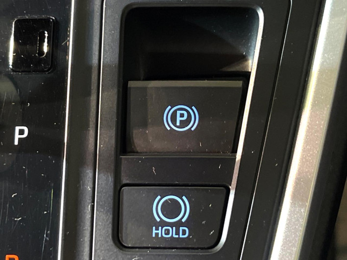 2025 Toyota Voxy 6AA-ZWR90W (UW-69f067d8dba93)[17]