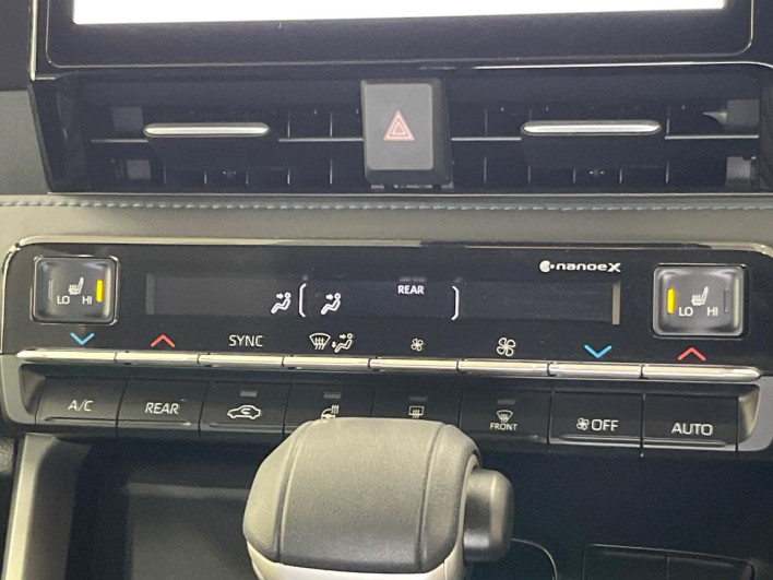 2026 Toyota Voxy 6AA-ZWR90W (UW-69f067d8dbabf)[22]