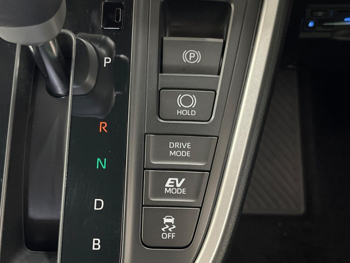 2026 Toyota Voxy 6AA-ZWR90W (UW-69f067d8dbabf)[24]