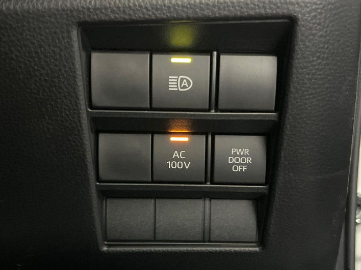 2026 Toyota Voxy 6AA-ZWR90W (UW-69f067d8dbabf)[17]