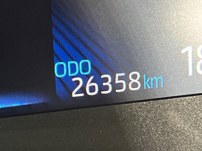 2022 Toyota Voxy 6AA-ZWR90W (UW-69f067d9646b7)[2]