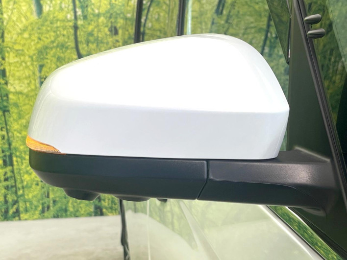 2025 Toyota Noah 6AA-ZWR90W (UW-69f067d9bb974)[28]