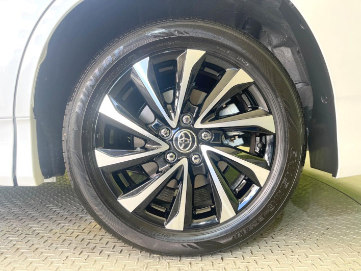 2025 Toyota Noah 6AA-ZWR90W (UW-69f067d9bb974)[21]