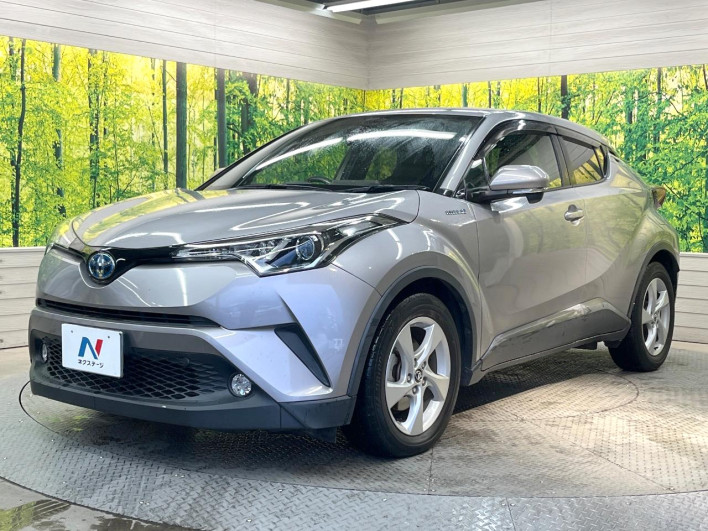 2017 Toyota C-HR DAA-ZYX10 (UW-69f067dae33c3)[15]