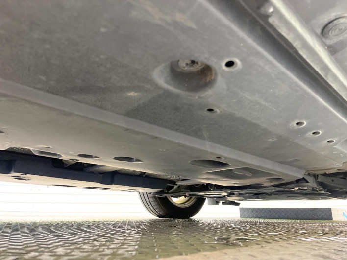 2017 Toyota C-HR DAA-ZYX10 (UW-69f067dae33c3)[26]