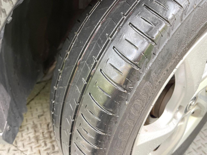 2017 Toyota C-HR DAA-ZYX10 (UW-69f067dae33c3)[21]