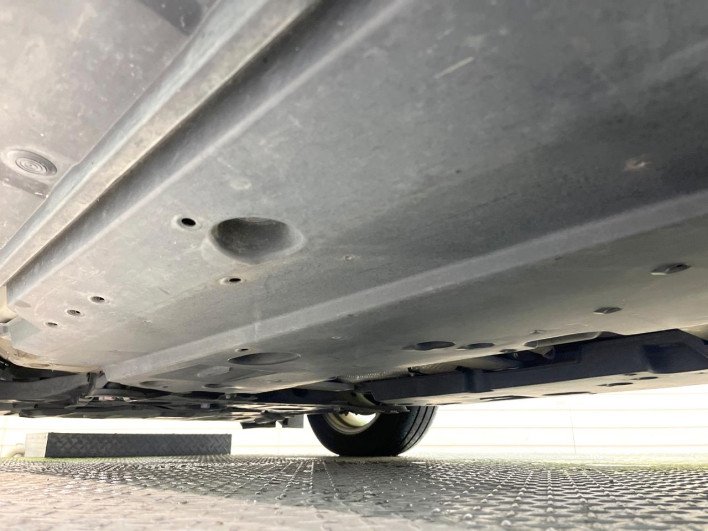 2017 Toyota C-HR DAA-ZYX10 (UW-69f067dae33c3)[29]