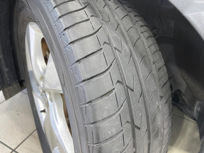 2017 Toyota C-HR DAA-ZYX10 (UW-69f067db4ca17)[4]