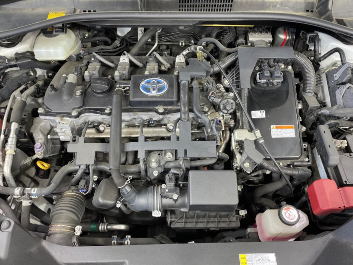 2017 Toyota C-HR DAA-ZYX10 (UW-69f067db4ca17)[23]