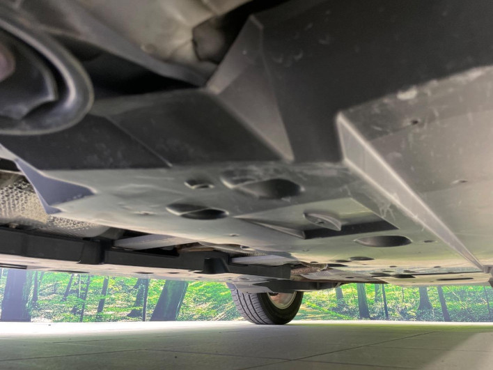 2017 Toyota C-HR DAA-ZYX10 (UW-69f067db4ca17)[12]