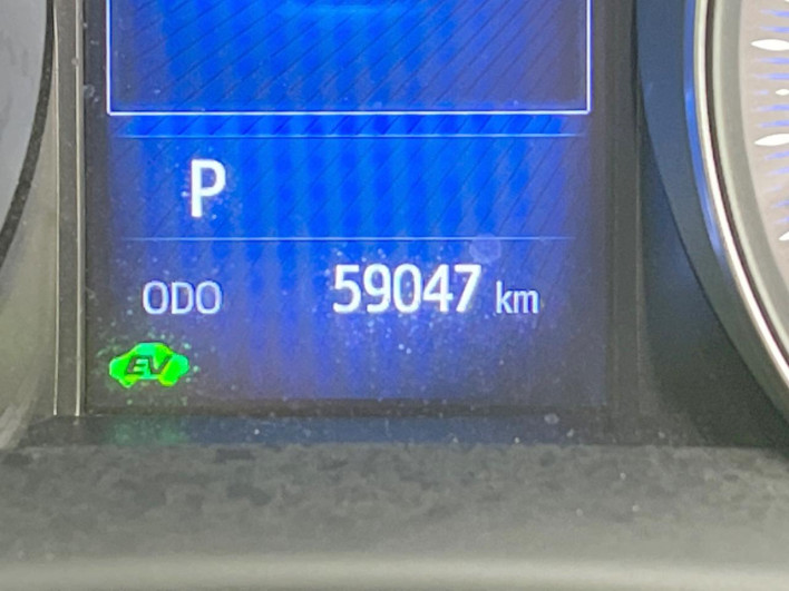 2018 Toyota C-HR DAA-ZYX10 (UW-69f067dbc9bab)[2]