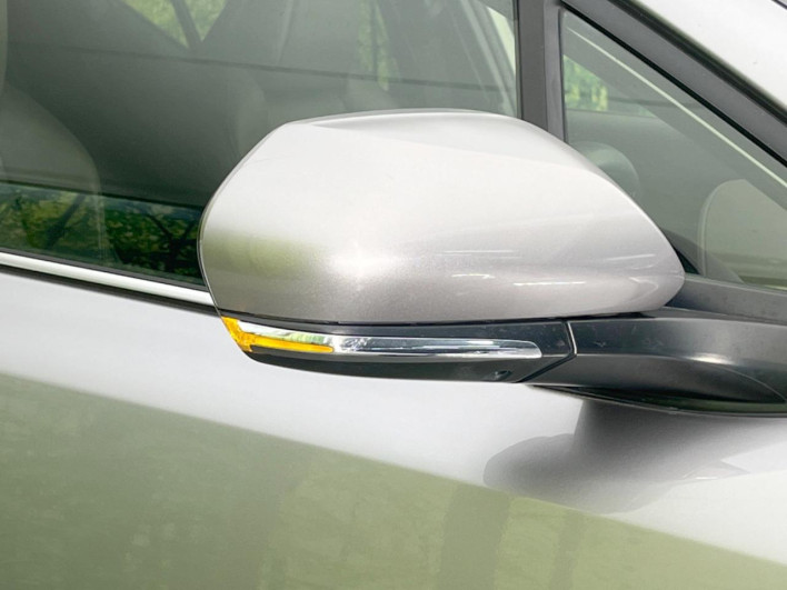 2018 Toyota C-HR DAA-ZYX10 (UW-69f067dbc9bab)[6]