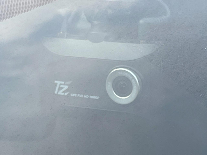 2018 Toyota C-HR DAA-ZYX10 (UW-69f067dcc188f)[10]