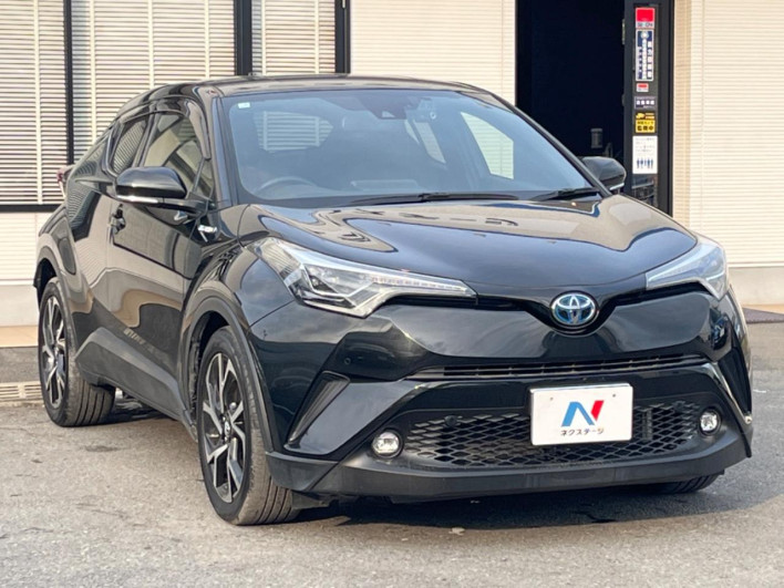 2018 Toyota C-HR DAA-ZYX10 (UW-69f067dcc188f)[13]
