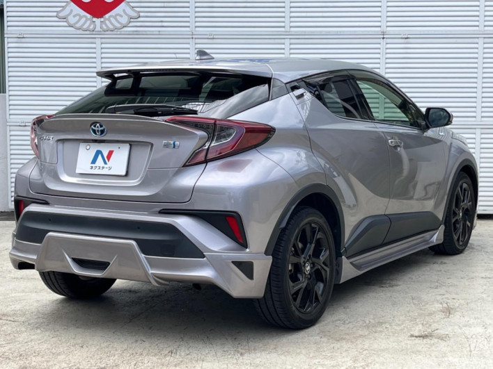 2019 Toyota C-HR DAA-ZYX10 (UW-69f067dd0383b)[25]