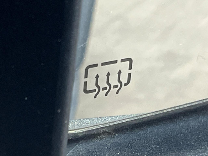 2017 Chrysler Jeep Wrangler Unlimited ABA-JK36L (UW-69f1f67b5b6dc)[19]