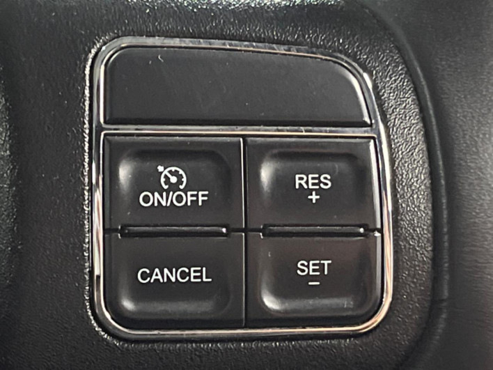2017 Chrysler Jeep Wrangler Unlimited ABA-JK36L (UW-69f1f67b5b6dc)[14]