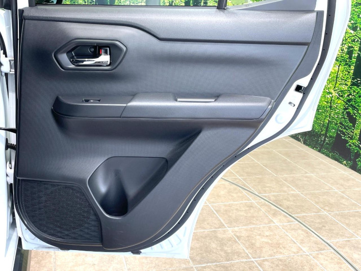 2020 Daihatsu Rocky 5BA-A200S (UW-69f1f680b1986)[7]