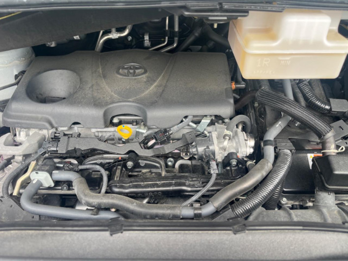 2024 Toyota Alphard Hybrid 6AA-AAHH40W (UW-69f1f6844064e)[14]
