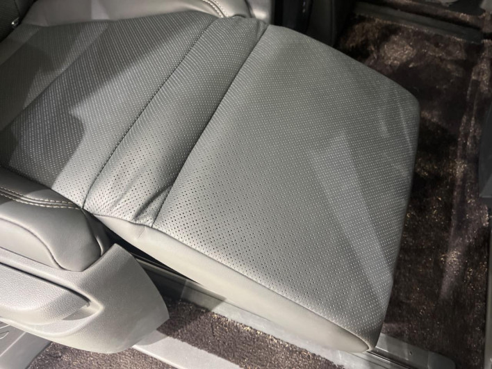 2025 Toyota Vellfire Hybrid 6AA-AAHH40W (UW-69f1f685bbd42)[21]