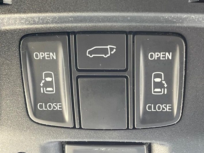 2017 Toyota Vellfire DBA-AGH30W (UW-69f1f68a9f426)[7]