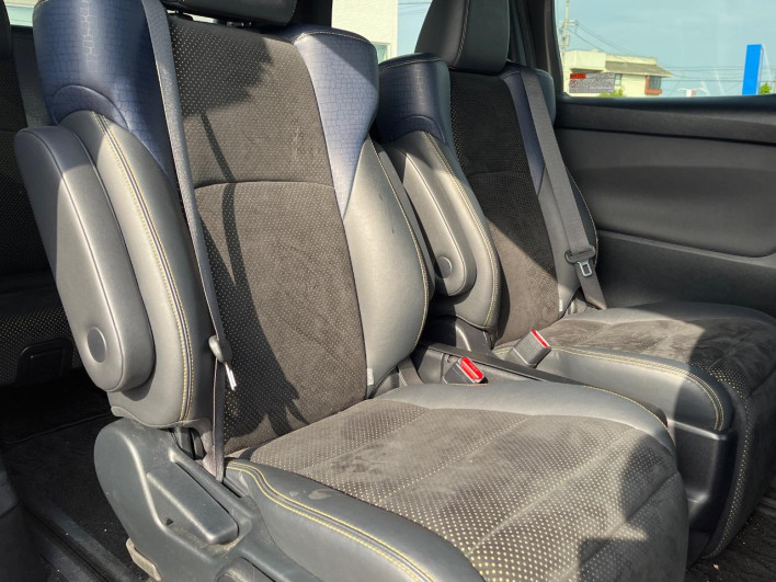 2017 Toyota Vellfire DBA-AGH30W (UW-69f1f68a9f426)[22]