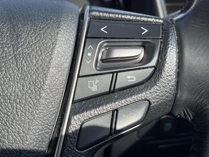 2017 Toyota Vellfire DBA-AGH30W (UW-69f1f68a9f426)[14]