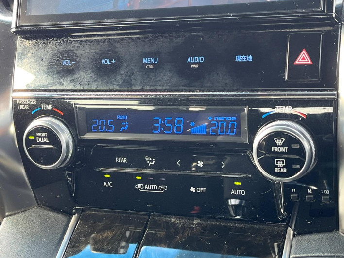 2017 Toyota Vellfire DBA-AGH30W (UW-69f1f68a9f426)[8]