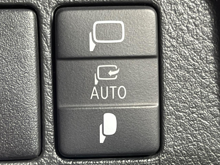 2014 Toyota Alphard DBA-ANH25W (UW-69f1f6930c9aa)[13]