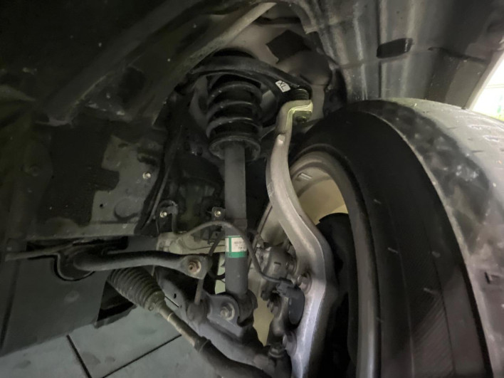 2013 Lexus IS DAA-AVE30 (UW-69f1f694dab16)[16]