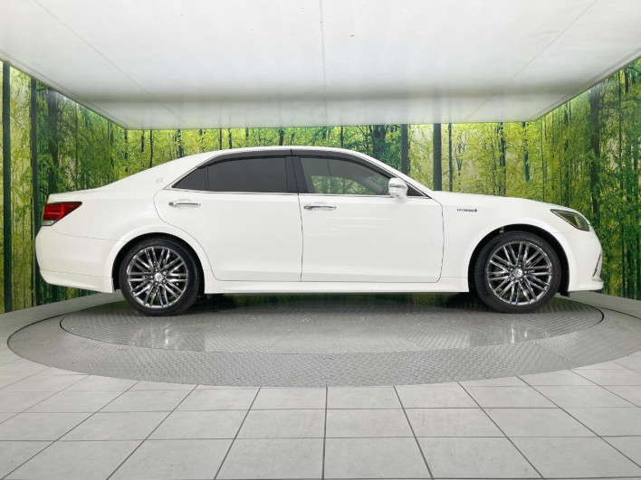 2017 Toyota Crown Hybrid DAA-AWS210 (UW-69f1f695a5b9c)[20]