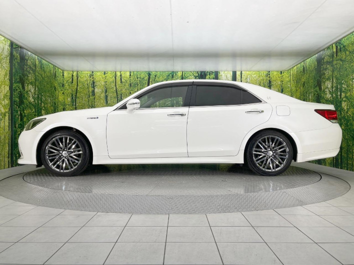 2017 Toyota Crown Hybrid DAA-AWS210 (UW-69f1f695a5b9c)[19]
