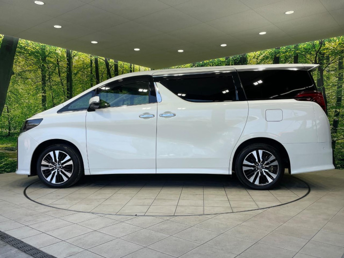 2021 Toyota Alphard Hybrid 6AA-AYH30W (UW-69f1f6a06dd5c)[11]