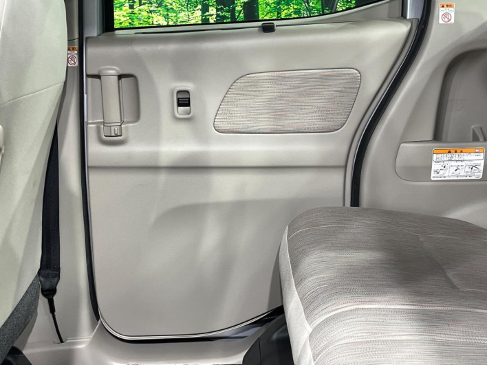 2014 Mitsubishi eK Space DBA-B11A (UW-69f1f6a2d9d60)[12]