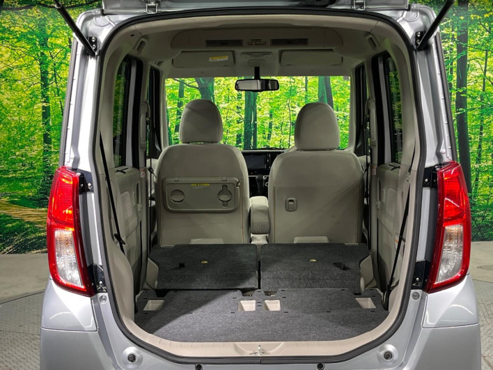 2014 Mitsubishi eK Space DBA-B11A (UW-69f1f6a2d9d60)[19]