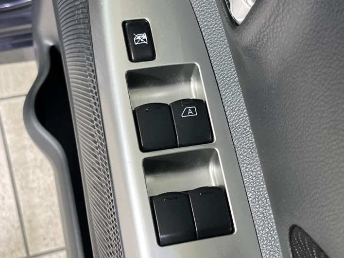 2016 Nissan DAYZ ROOX DBA-B21A (UW-69f1f6a654a7a)[10]