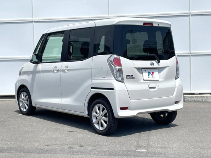 2017 Nissan DAYZ ROOX DBA-B21A (UW-69f1f6a68b92a)[5]