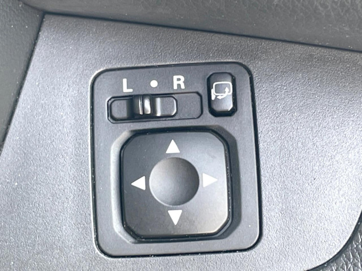 2017 Nissan DAYZ ROOX DBA-B21A (UW-69f1f6a68b92a)[29]