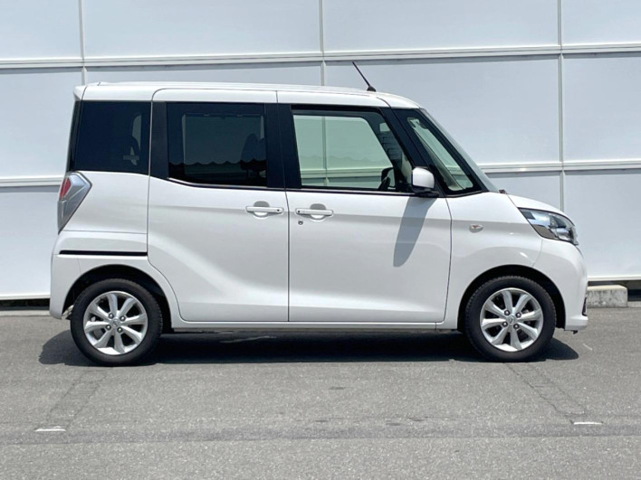 2017 Nissan DAYZ ROOX DBA-B21A (UW-69f1f6a68b92a)[8]